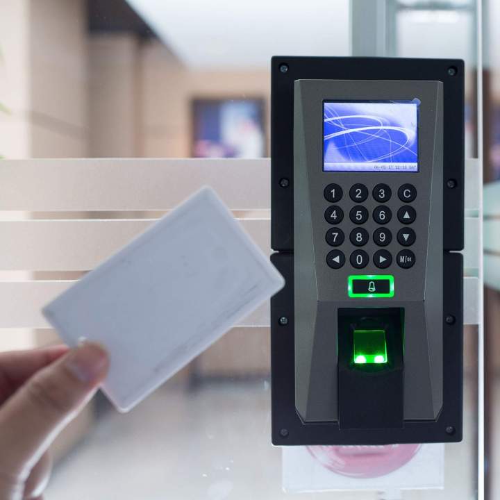 Gestion accès Apt